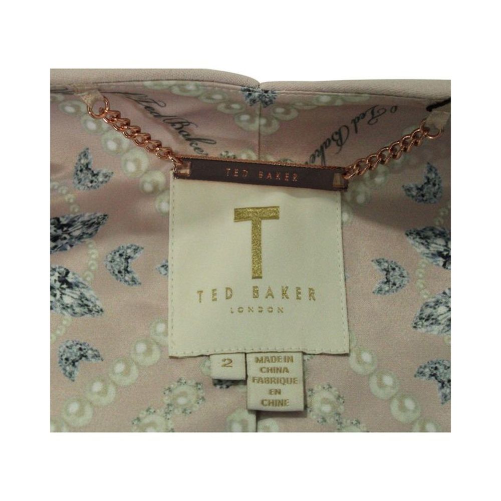 Pre Loved Ted Baker  Pastel Pink Scallop Edge Jacket - Picture 5 of 5